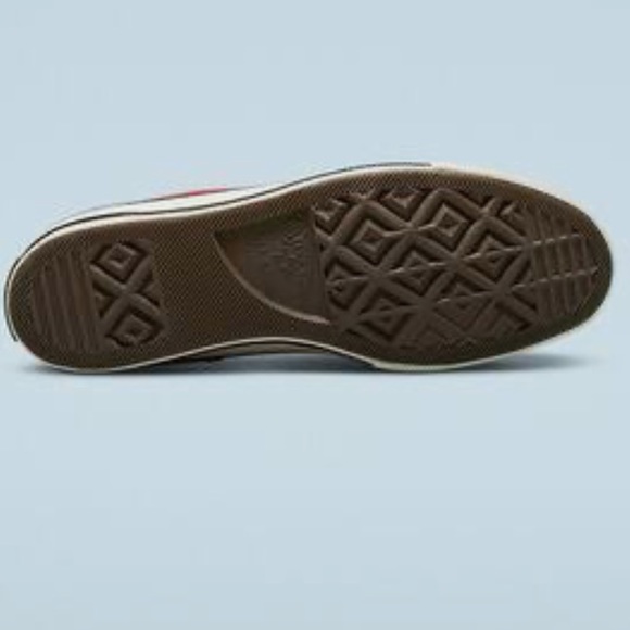 NWT Converse Chuck 70 High Tops in Torch Red - Picture 4 of 5